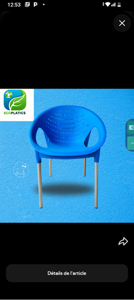 Chaise en plastique recyclé