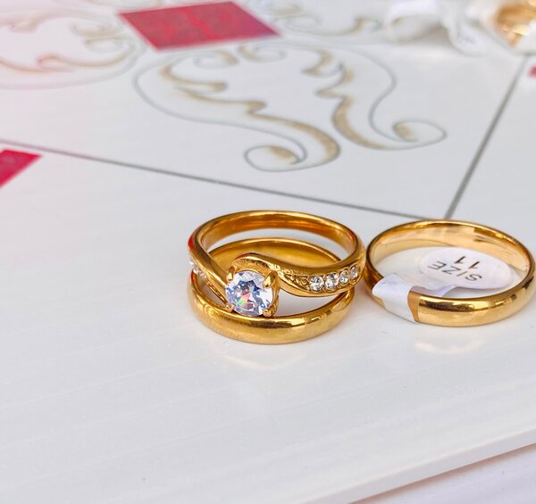 Non-fading three set wedding ring