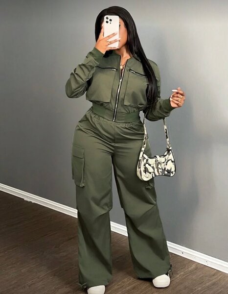 Combinaison verte pour femme