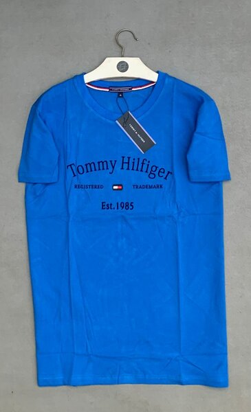 T-shirt homme moderne