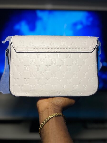 Sacoche NEW YORK blanche