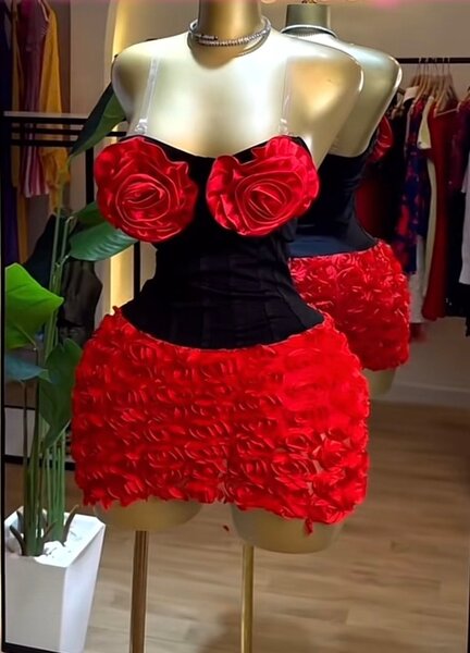 Robe cocktail glamour rose