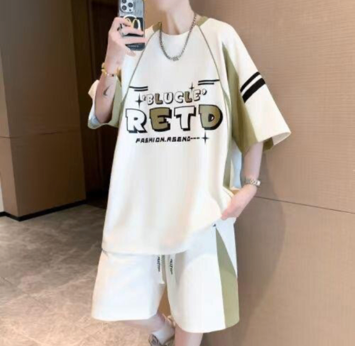 Tenue décontractée moderne