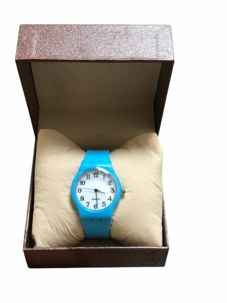 Montre élégante en silicone colorée