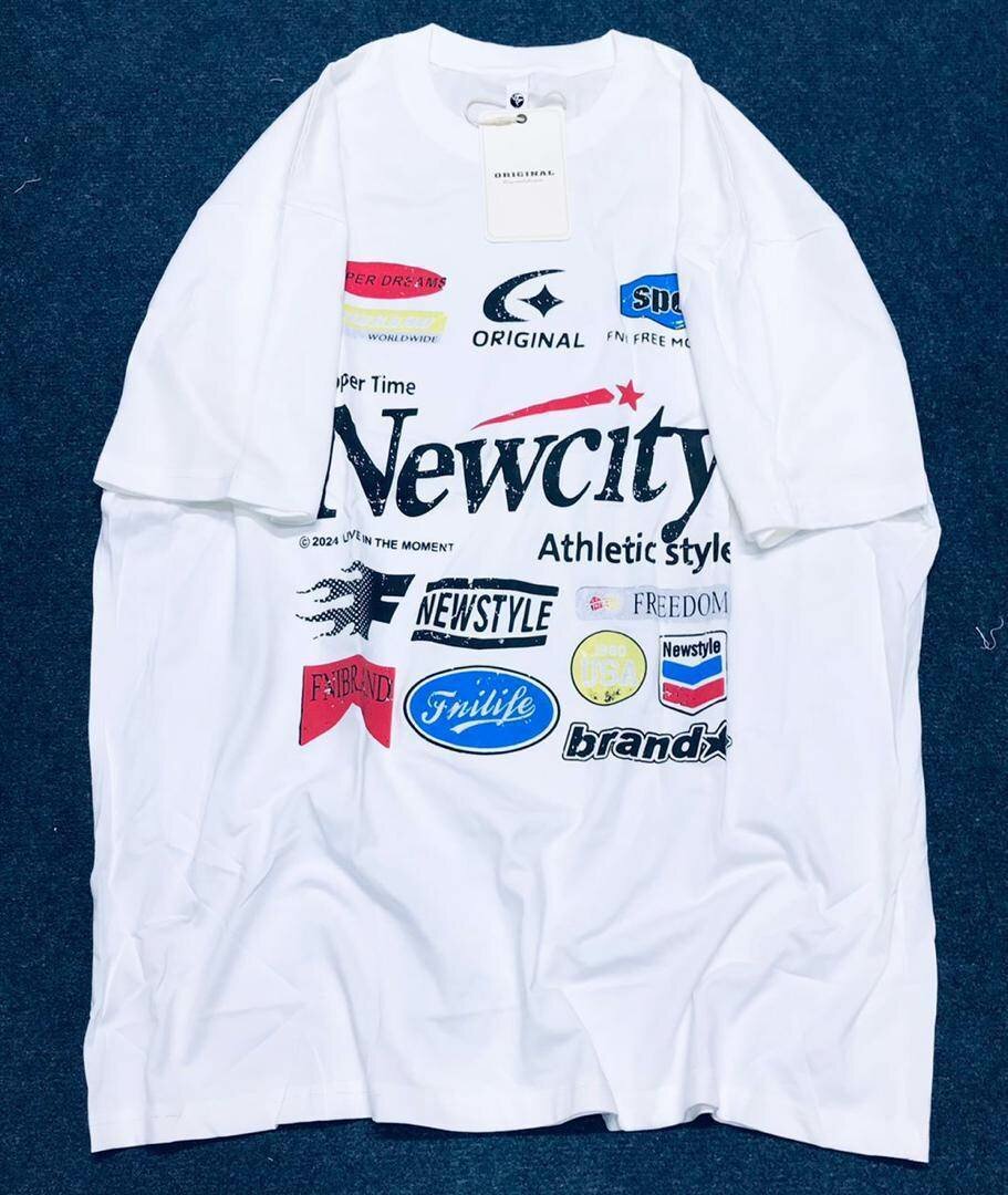 T-shirts oversize imprimés tendance