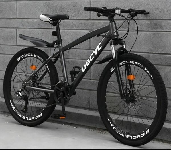 Vélo VTT UBCYC noir