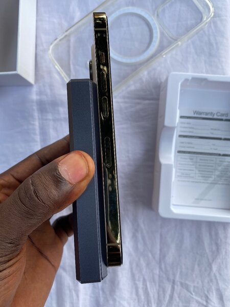 YesIDo Magnetic Power bank