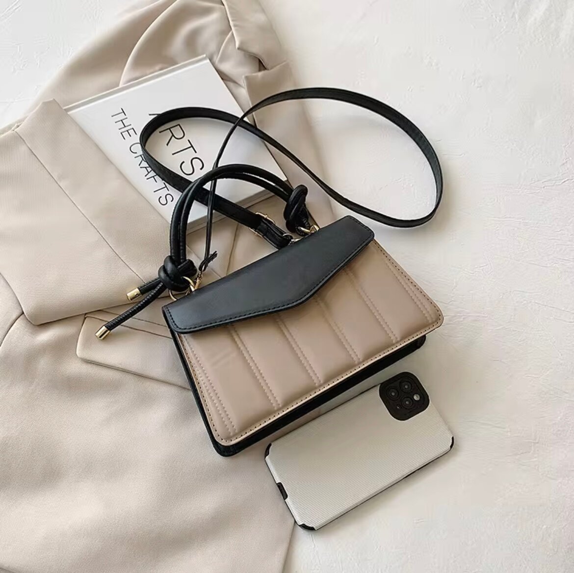 Sac à main en cuir élégant