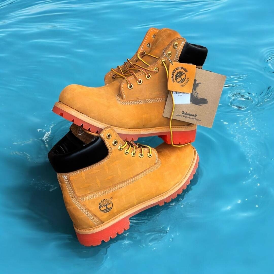 TIMBERLAND BOOT