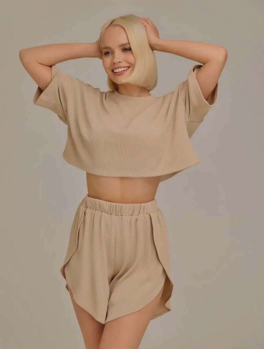 Костюм двойка (топ оверсайз+ шорты)