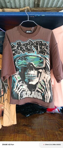 T-shirt oversize avec motif crâne