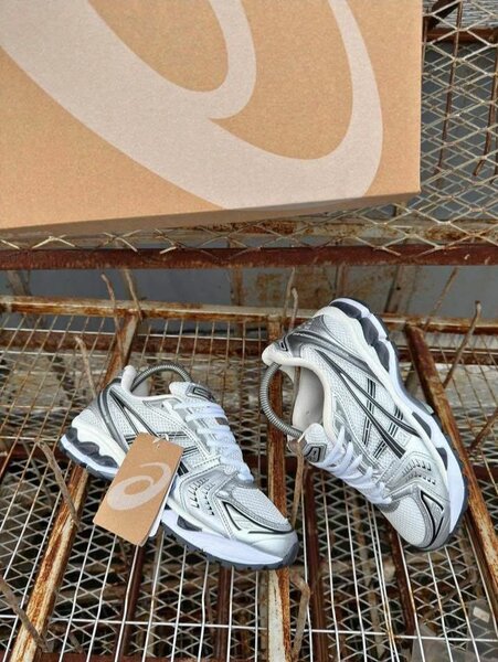 Asic Running Modernes