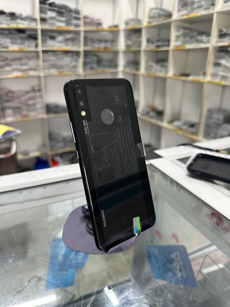 HUAWEI nova 3i (128Gb/6Ram)