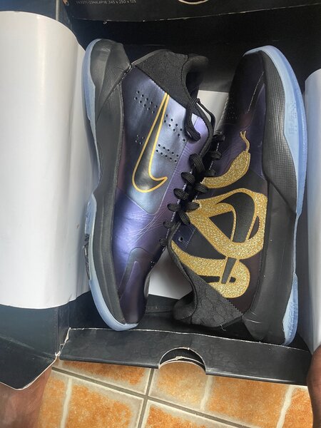 Kobe 5 protro