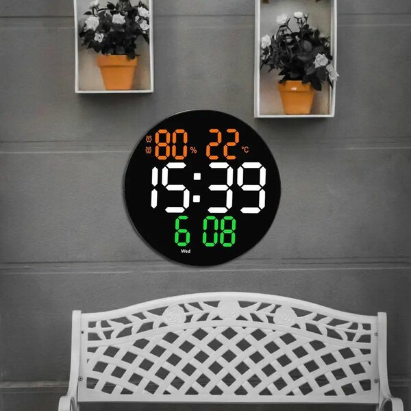 Horloge numérique murale