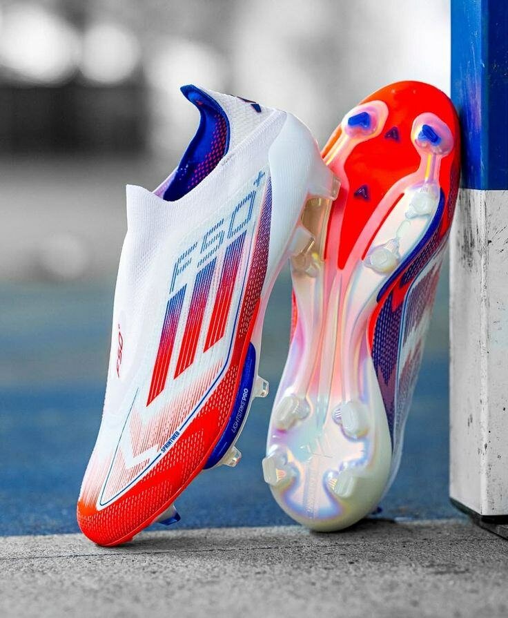 Chaussure de football Adidas F50