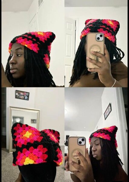 Bonnet en crochet coloré