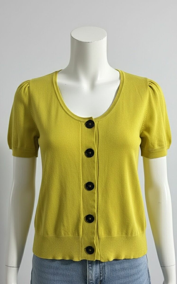 Cardigan jaune à boutons