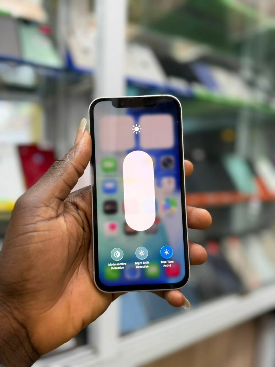 iPhone 13 128Go 2nd main