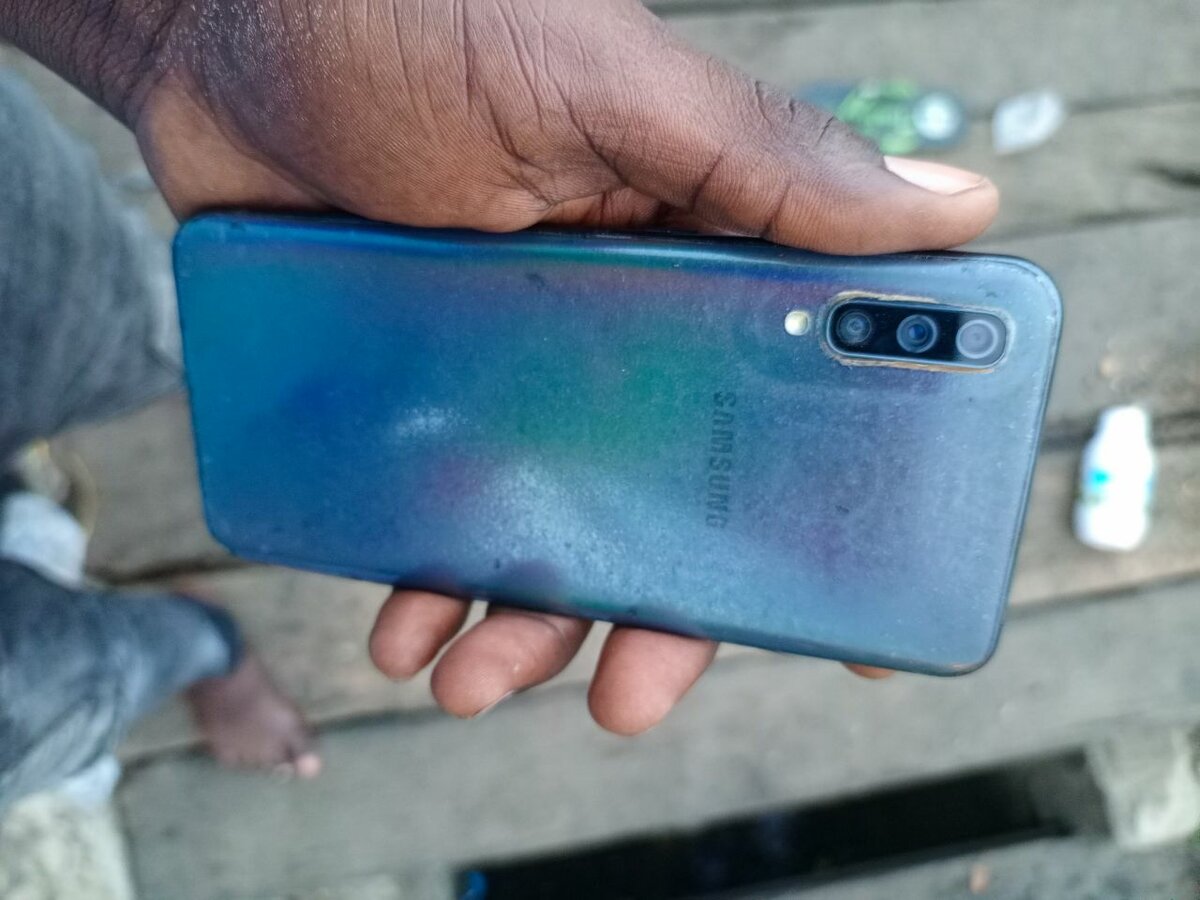 Samsung Galaxy A50