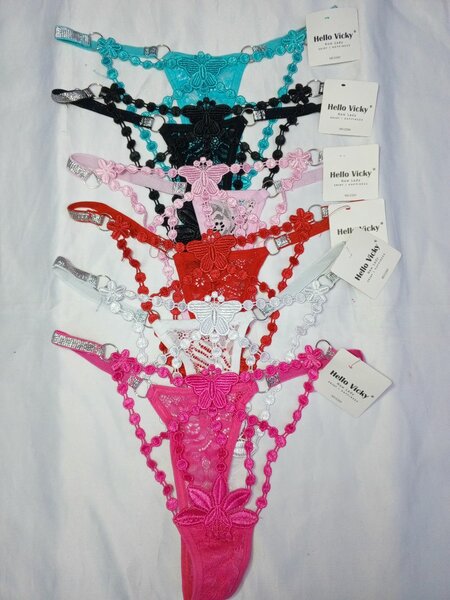 String sexy dentelle floral