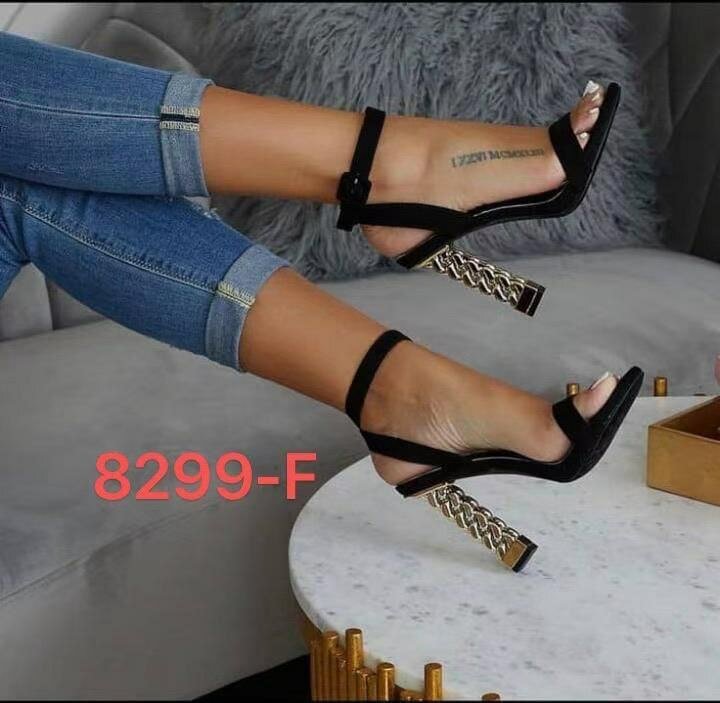 Sandales à talons élégantes