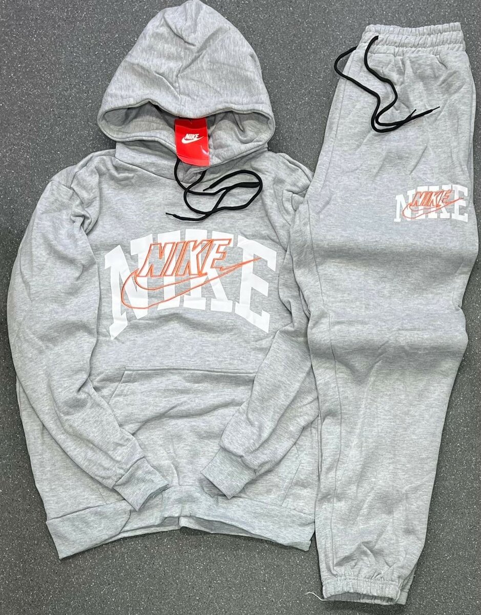 Ensemble de survêtement Nike