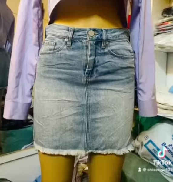 Classical denim mini skirt