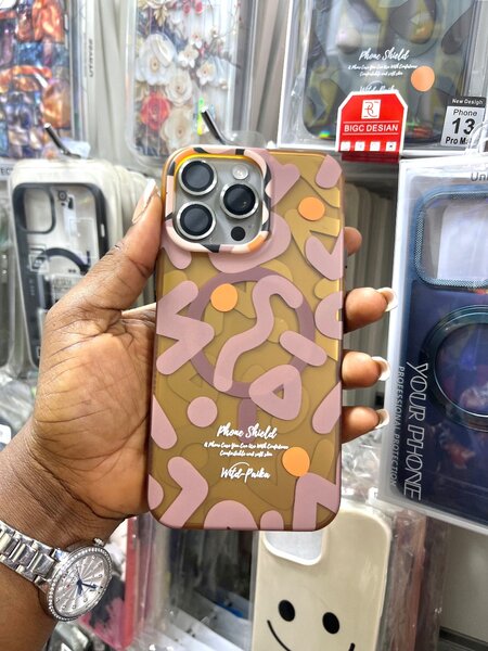 Fashionable MagSafe Case