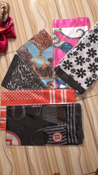 Scarf/ Diamond scarf/ vintage scarf