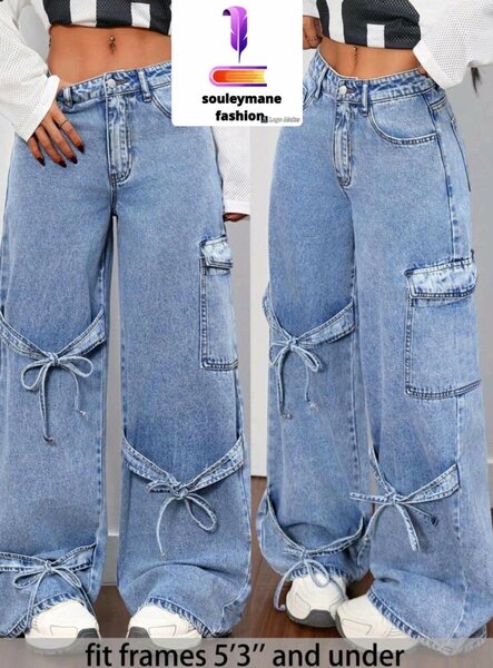 Jeans larges avec cordons