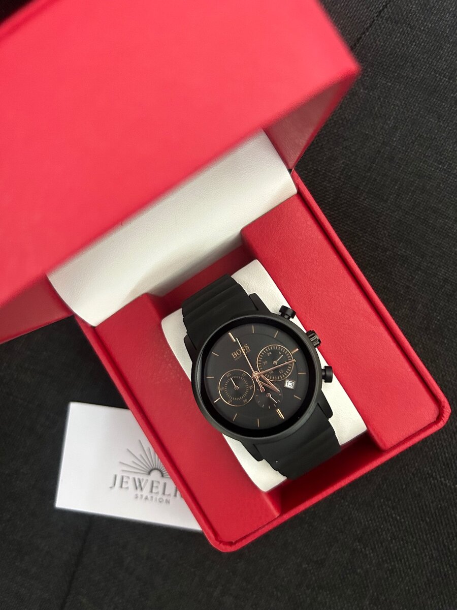 Boss silicon strap watch(Black face)