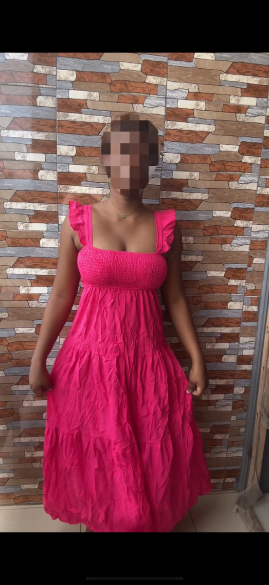 Robe longue évasée rose vif