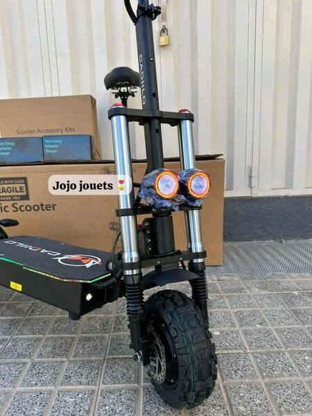 Trottinette électrique tout terrain