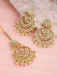 Artificial earrings