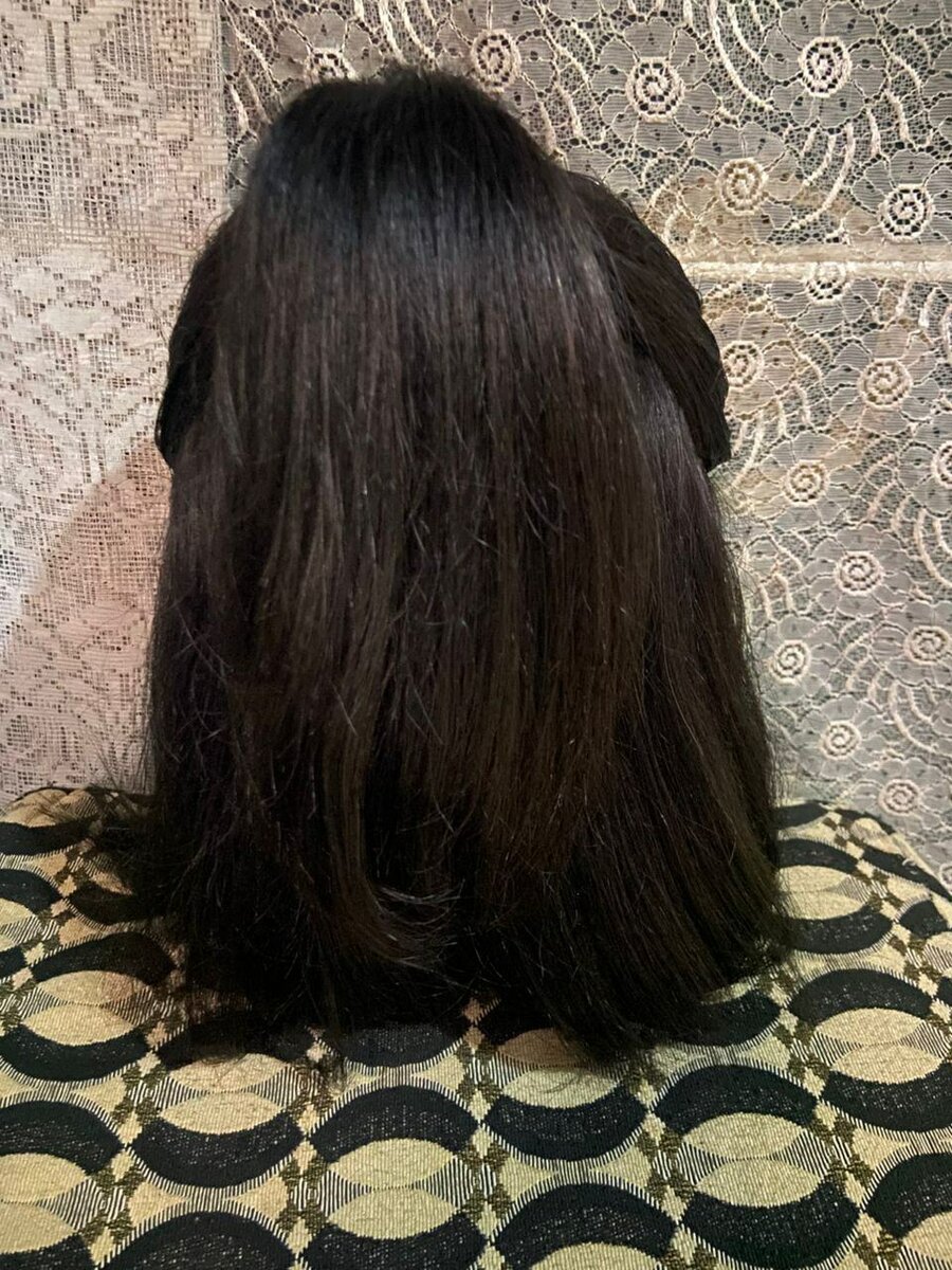 Perruque naturelle noire