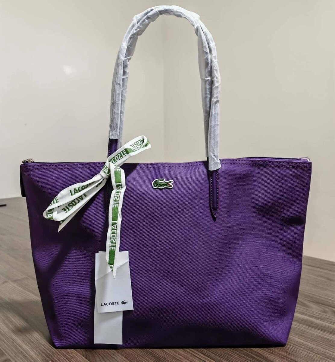 Sac cabas Lacoste élégant