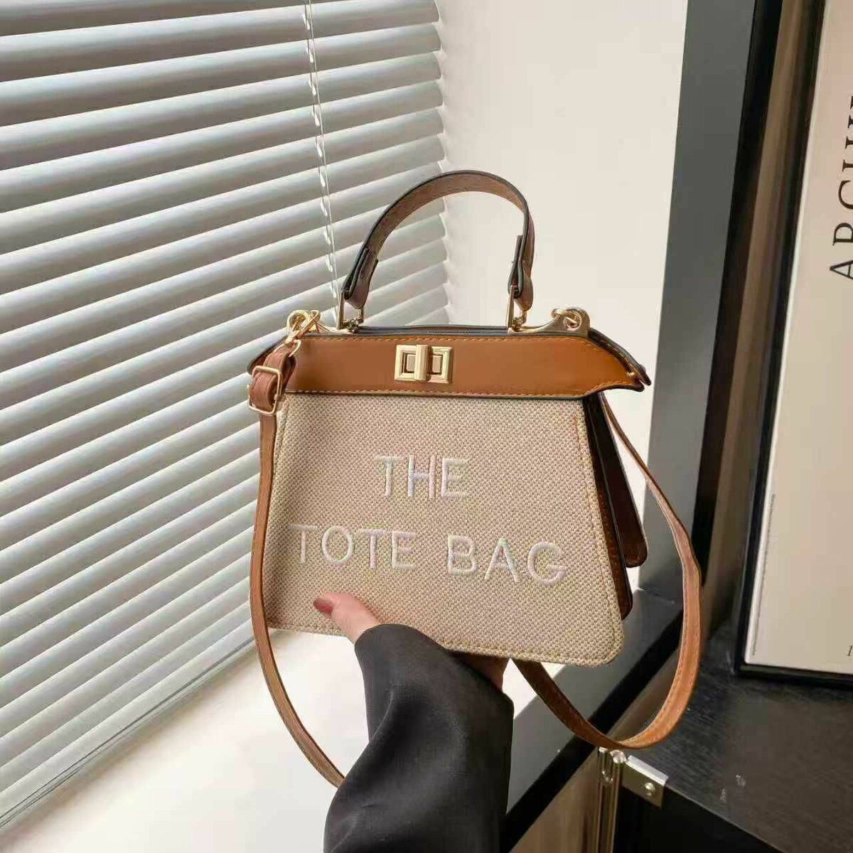 Sac cabas élégant femme