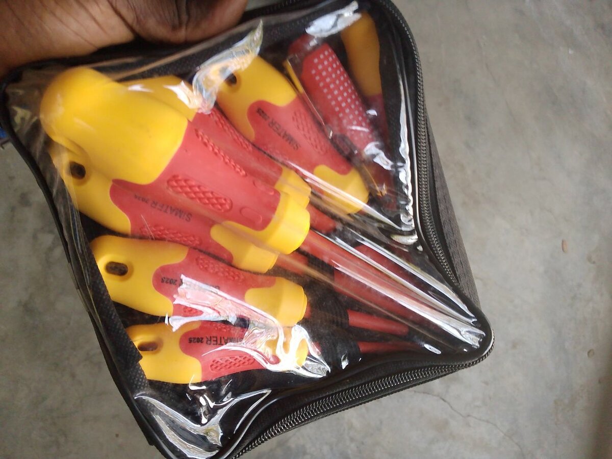 Screw driver set quality