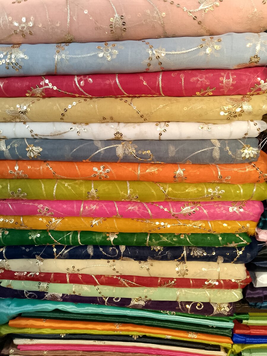 Tissue amroidery