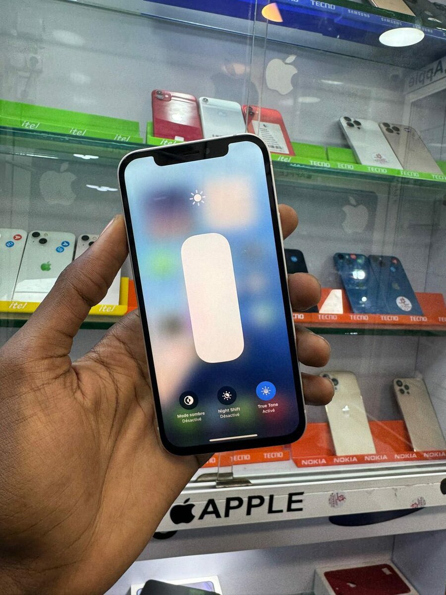 iPhone 12 simple 64 g