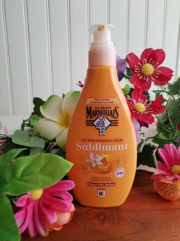 Lait hydratant pour peau sèche Le Petit Marseillais Sublimant