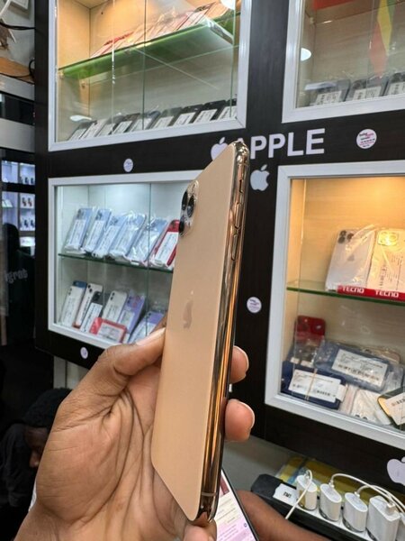 iPhone 11 Pro max