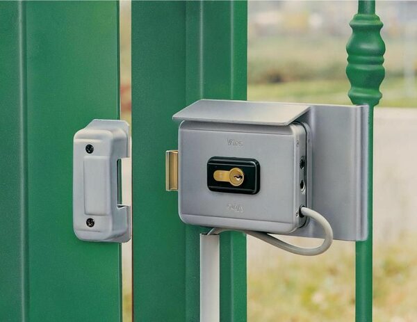 Serrure électrique