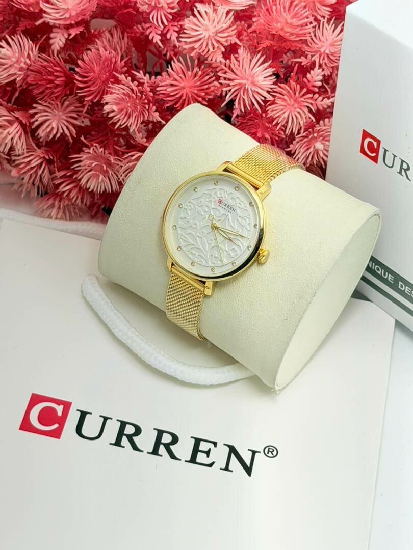 Montre femme CURREN en or