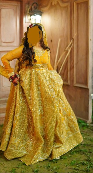 Maryum n maria original mehndi bridal dress