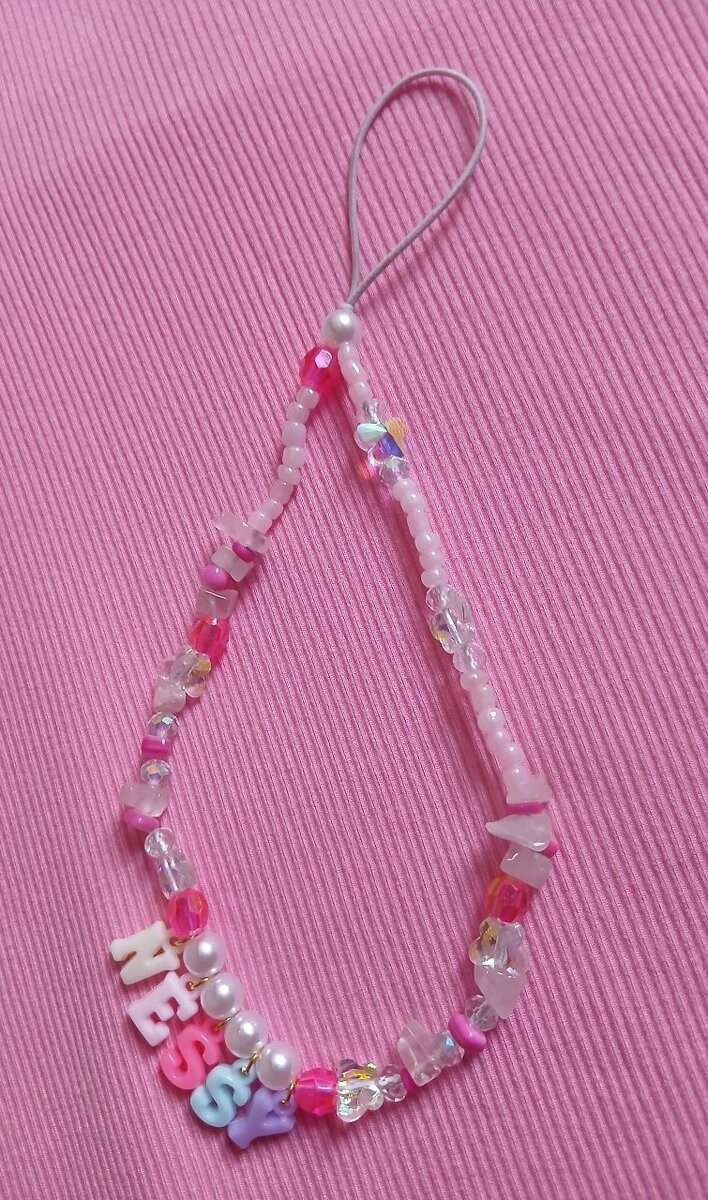 Chaîne de téléphone perles