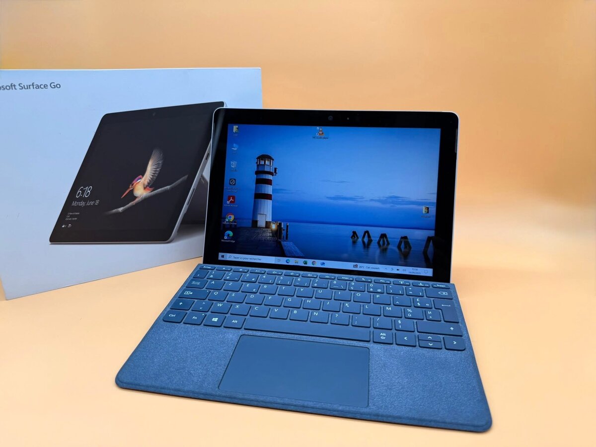Microsoft Surface Go