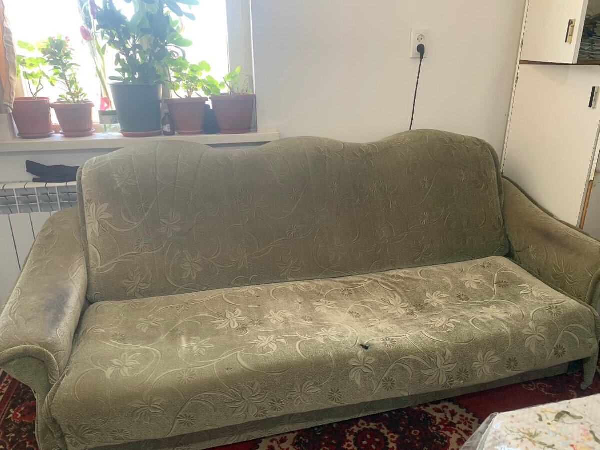 Диван с креслами