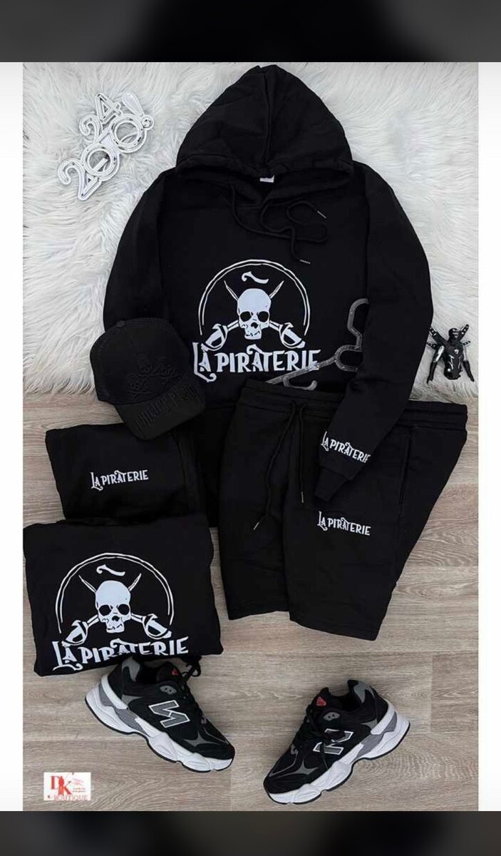 Complet piraterie  qualité supérieur